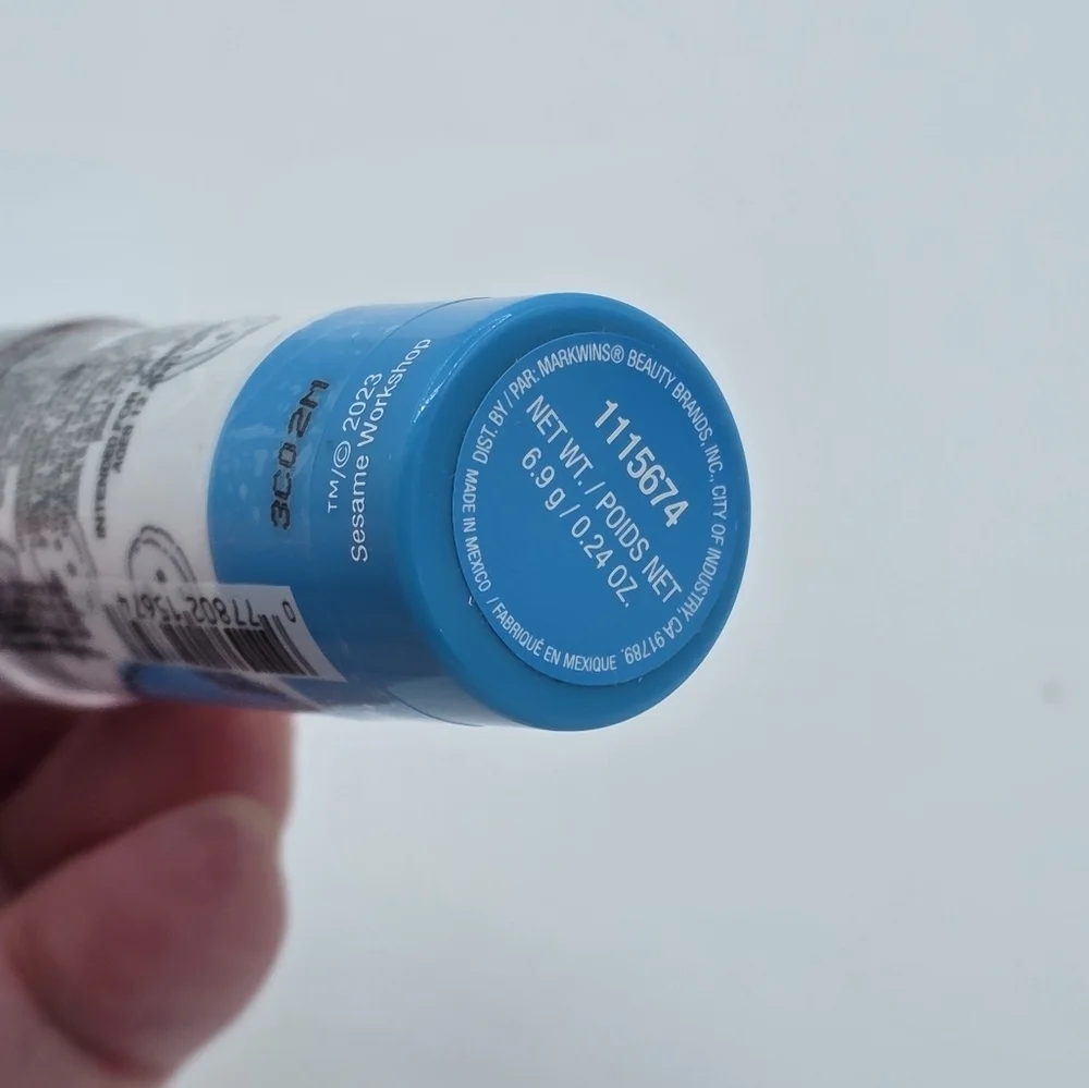 Wet n Wild Sesame Street Collection Me Love Cookie! Lip Scrub - Picture 4 of 5